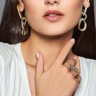 Swarovski female ring 50-52 5538419